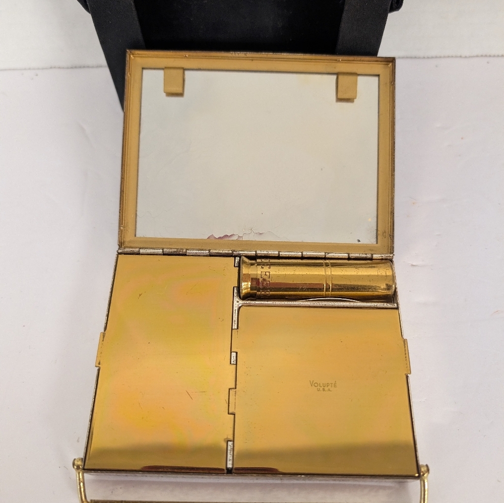 Vintage Compact with Black Case"Barbara" On The Front - Picture 3 of 8